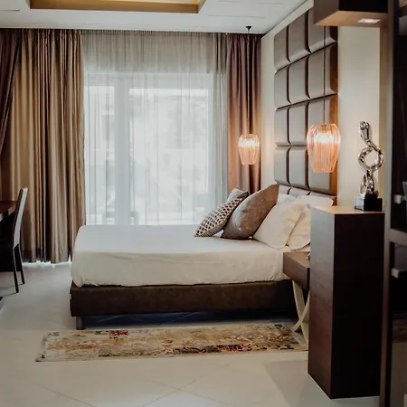 Hotell Niagara 3*